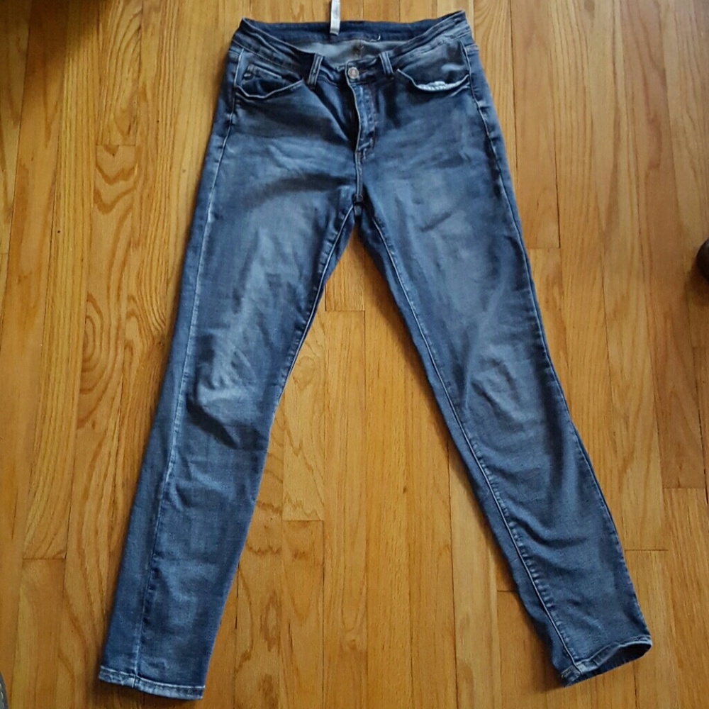 Skinny jeans